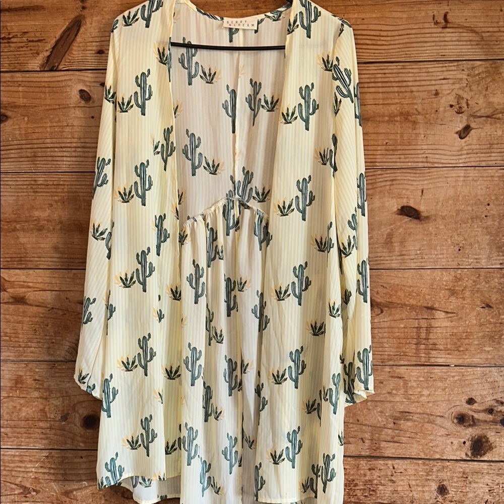Berry N Cream Cactus Print Split Back Cardigan